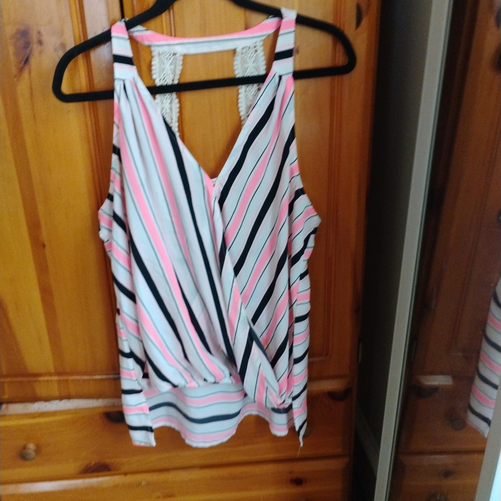 Striped V-Neck Lace Racerback Tank Top in Pink, White & Black